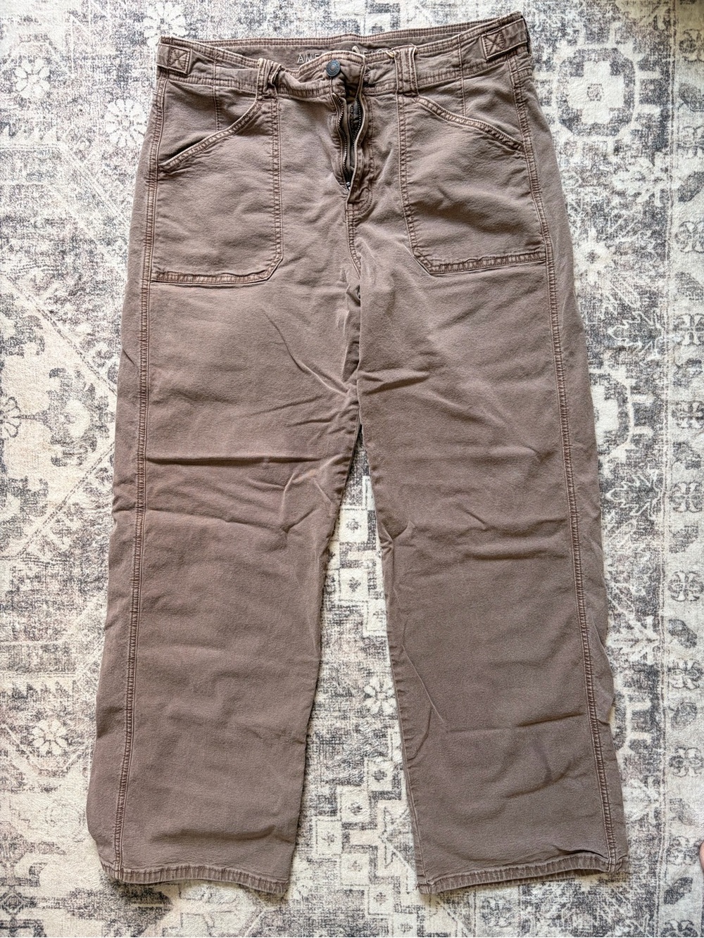 American Eagle Adjustable Jeans